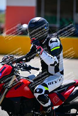 media/Apr-20-2024-TrackXperience (Sat) [[8e083f9805]]/Level 2/Session 3 (Grid Turn 14)/